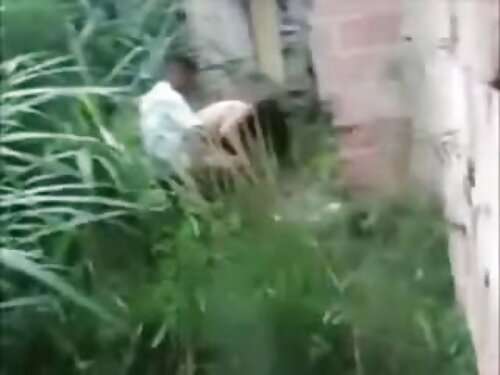 ફ્લર્ટી સાવકી મમ્મી  ...